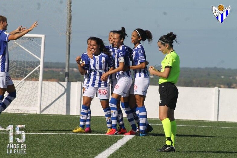 Hitchcock en el debut liguero del Sporting Huelva (1-2)