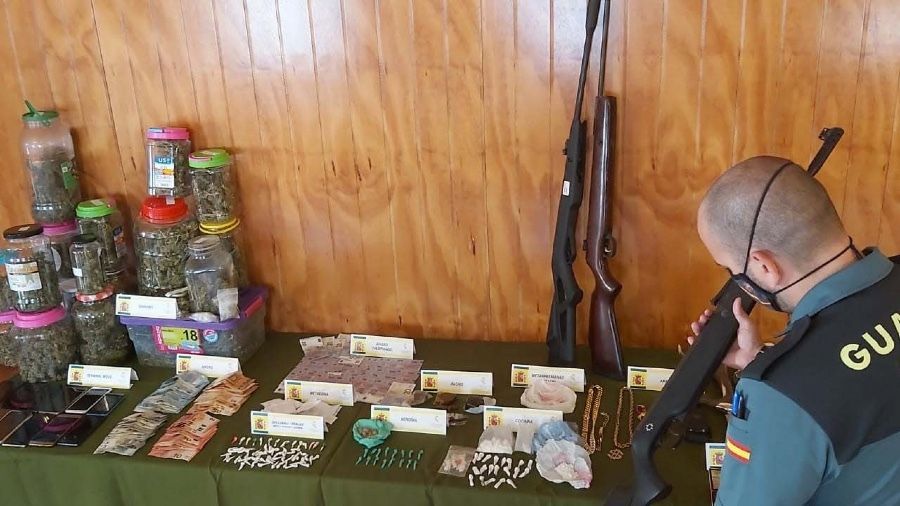 La Operación Valkiria se salda con la detención de 22 personas y la intervención de drogas, armas y dinero falsificado 