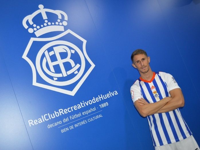 Alexander Szymanowski regresa al Decano 'al 100%' y Dani Molina sintiéndose 'mejor futbolista'