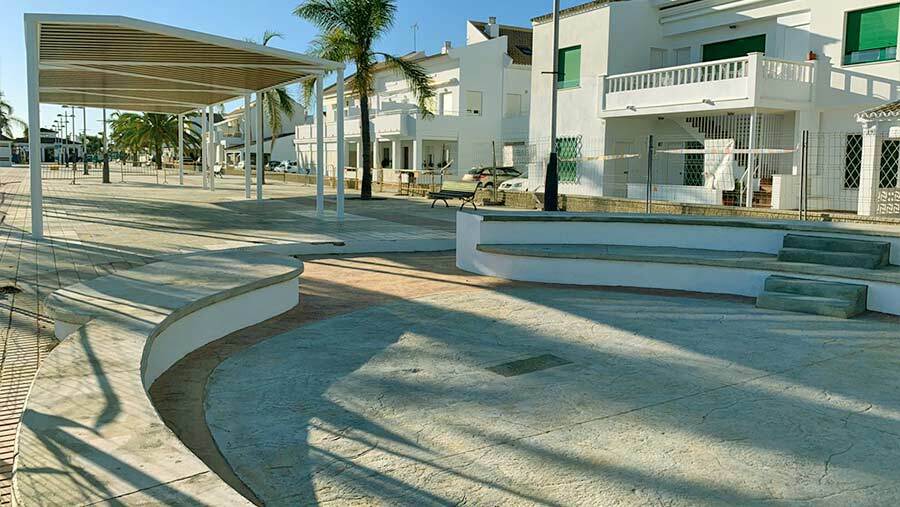 La Fiscalía archiva la denuncia de tres vecinos en relación con las obras del paseo marítimo de El Rompido