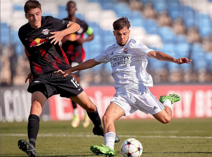 Yeray Lancha responde a la confianza de Arbeloa en el juvenil del Real Madrid