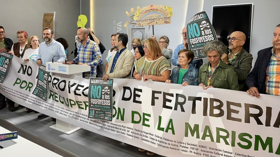 Nueva movilización contra el plan Fertiberia para los fosfoyesos: la plataforma convoca una protesta el 30 de noviembre