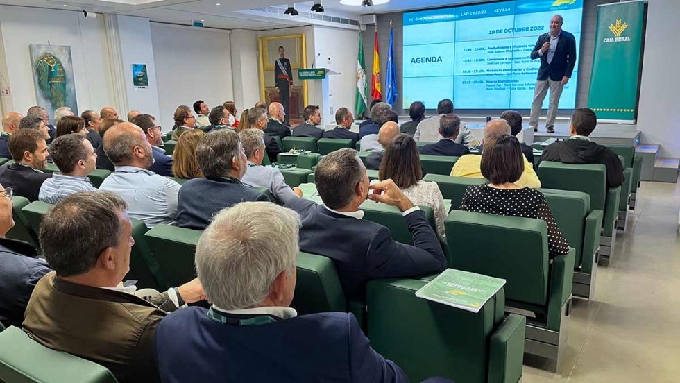 Directores comerciales del Grupo Caja Rural celebran su encuentro anual en Sevilla