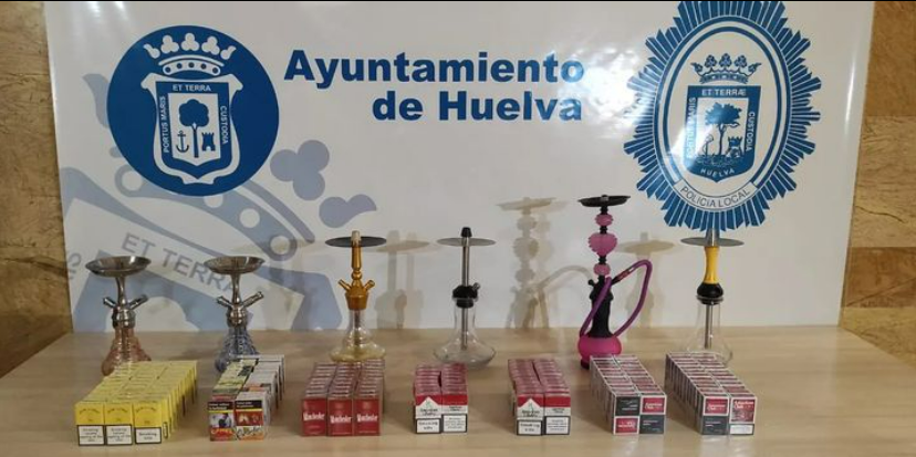 lntervienen tabaco ilegal y cachimbas que se vendían a menores de edad en un local 24 horas de la capital