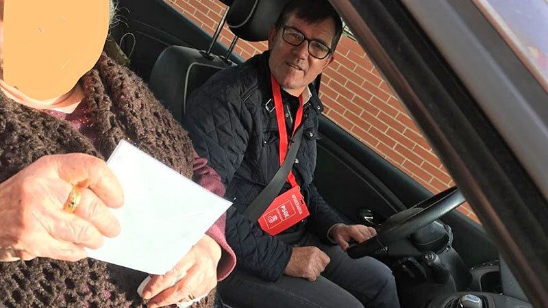 IU denuncia ante la Guardia Civil al alcalde puebleño por llevar en coche a votar a personas mayores