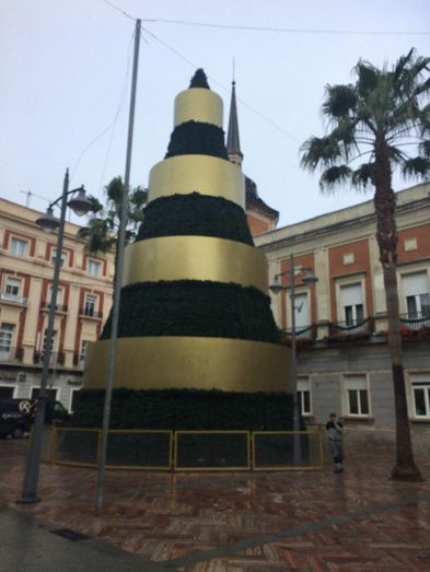 El runrún: El Gallo Negro cantará dos veces en la capital