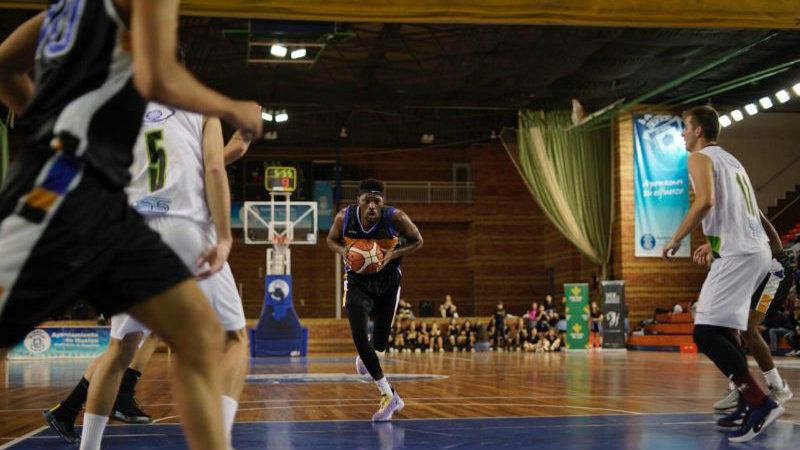 El Huelva, superior de principio a fin al filial del Betis (72-84)