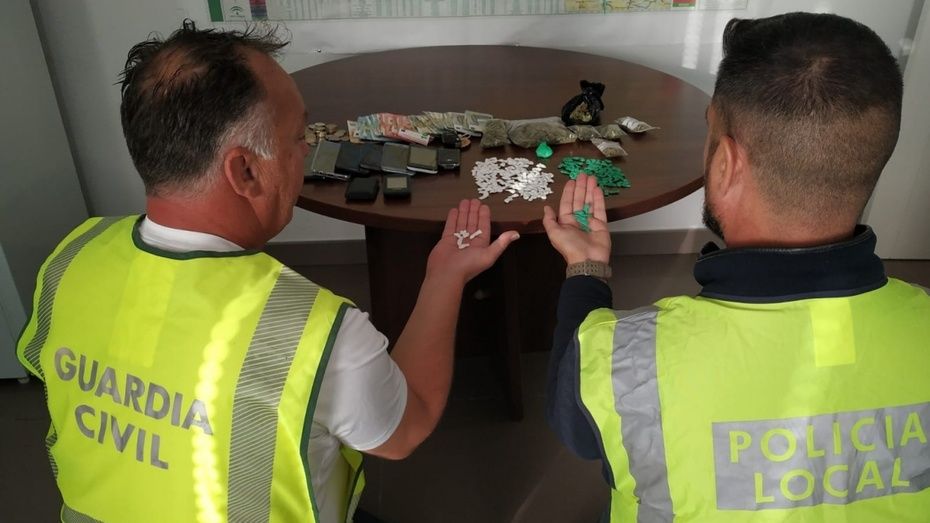 Detienen a un varón por vender droga en Bollullos