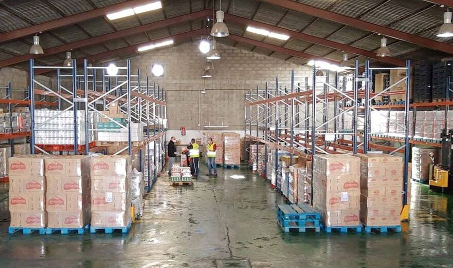 Cuatro empresas y una familia de Rociana donan 2.600 kilos de comida al Banco de Alimentos de Huelva