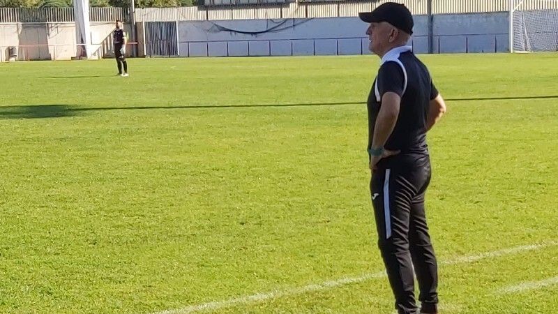 El Cartaya ya es el líder y también ganan el Bollullos y el Atlético Onubense