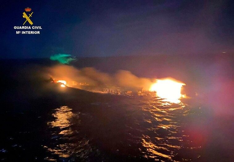 Una doble operación en las playas de Isla Cristina se salda con cinco detenidos y la incautación de 1.700 kilos de hachís
