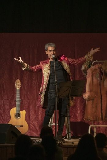 El Martínez Ares 'más íntimo' llega este domingo al teatro de Corrales