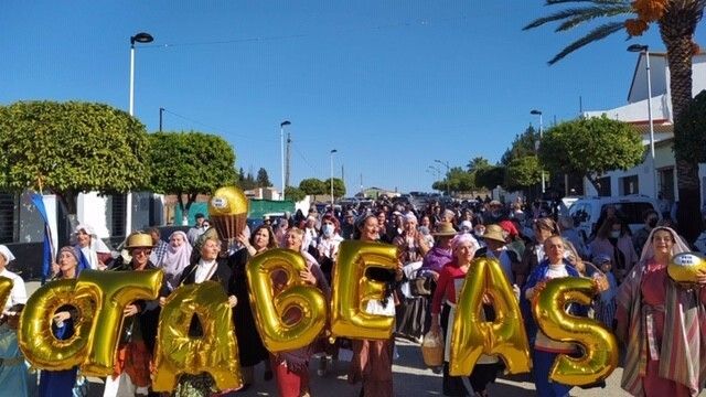 Beas se echa a la calle para ser el pueblo de España que más brille en Navidad