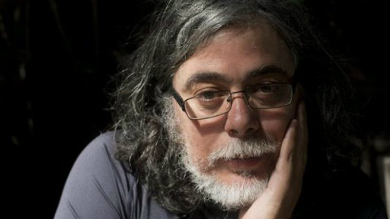 Manuel Moya presenta 'Dientes de Perro' en La Taberna del Libro de Moguer