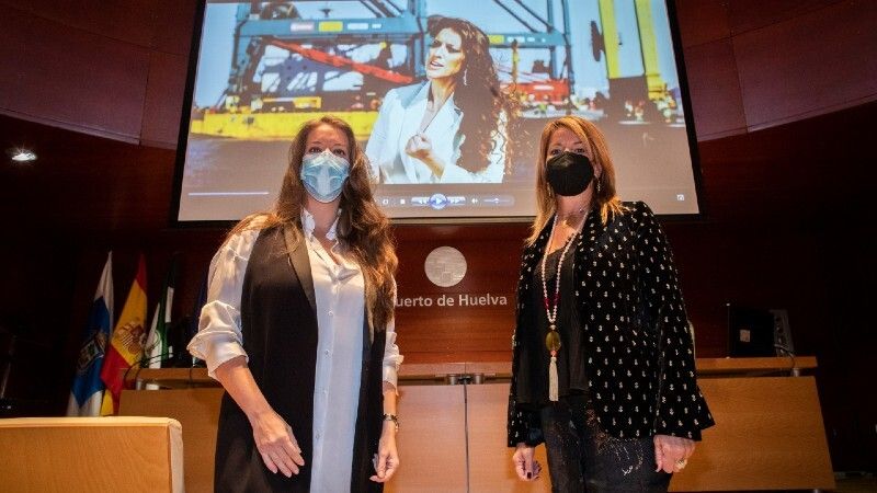 La cantaora Argentina pone voz al nuevo vídeo promocional del Puerto de Huelva