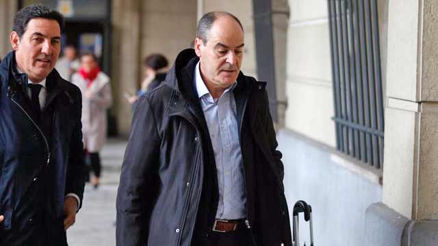 Juan Márquez esquiva la cárcel 'in extremis' a la espera del indulto mientras a Griñán le dan 10 días para entrar en prisión