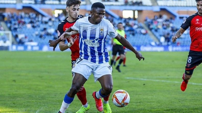 Peter y Arjona, serias dudas para recibir al Sevilla Atlético