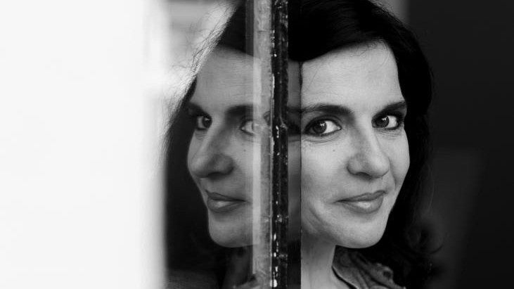 Mari Paz Díaz ofrece una conferencia sobre ‘mujeres pioneras de la cultura de Huelva’