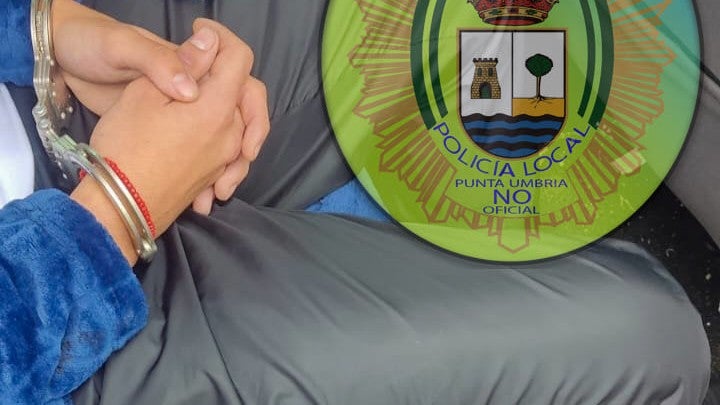 Identifican en Punta Umbría a tres varones con antecedentes por robo de vehículos, agresión sexual y tenencia de armas
