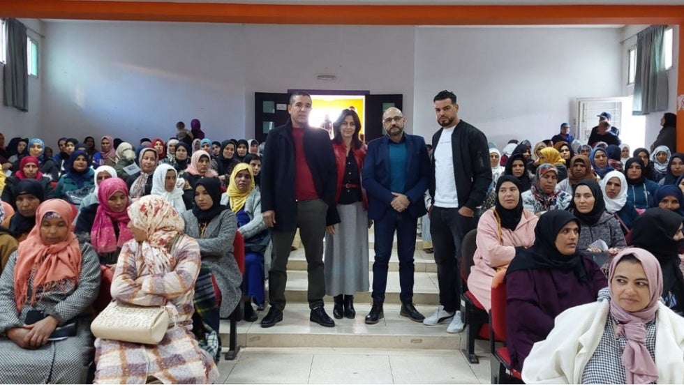 Cooperativas Agro-alimentarias de Huelva contratará a más de 680 nuevas trabajadoras de Marruecos para la campaña de fresera