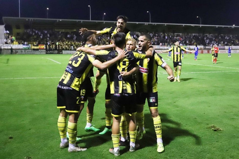 El San Roque hace sudar sangre al Getafe antes de caer en la prórroga (2-3)