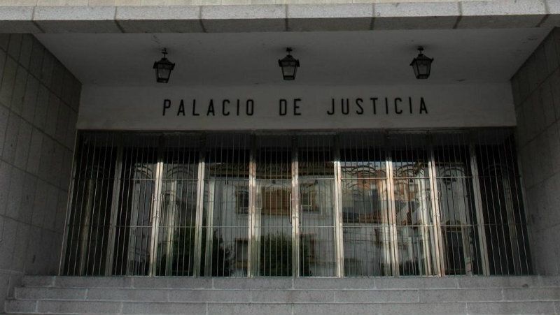 La menor rumana que fue supuestamente vendida por su madre asegura que 'se casó de manera voluntaria' con su marido