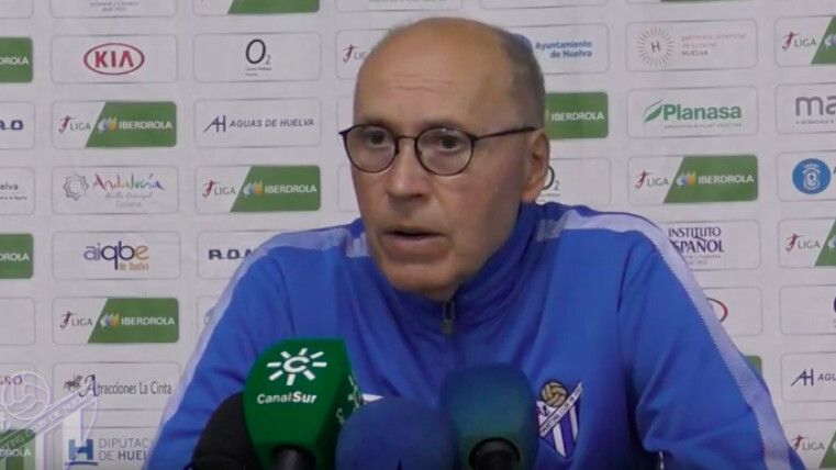 Toledo: “El partido se rompe por dos errores arbitrales”
