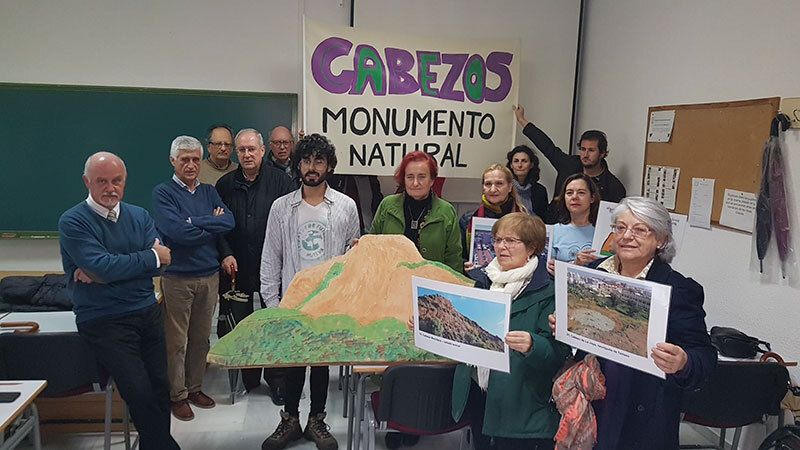 Catedráticos de la Universidad y 160 investigadores se posicionan en contra de los planes urbanísticos en los Cabezos