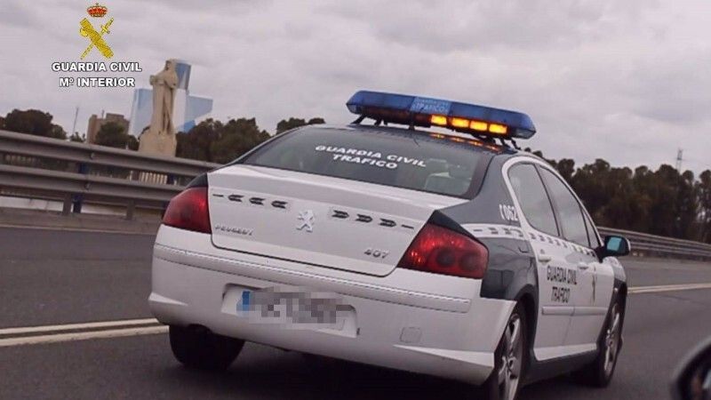 La Guardia Civil y la Policía Nacional imponen 206 multas en Huelva por saltarse el cierre perimetral durante el puente