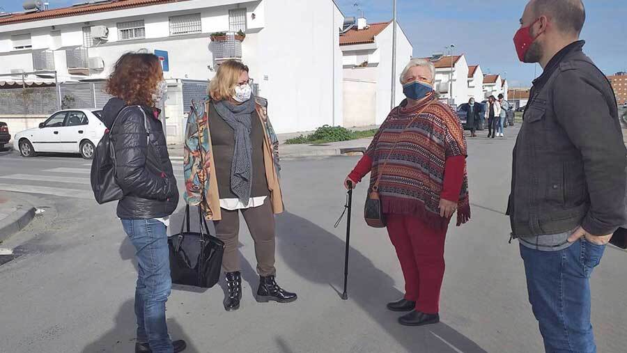 IU exige al alcalde que cumpla con las demandas del vecindario del 'Casa por Casa'