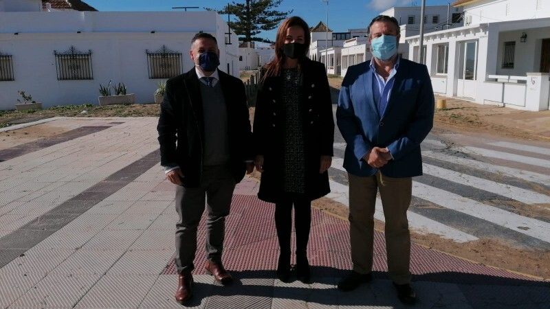 La Junta invierte casi dos millones en proyectos para mejorar las playas de cuatro municipios de Huelva