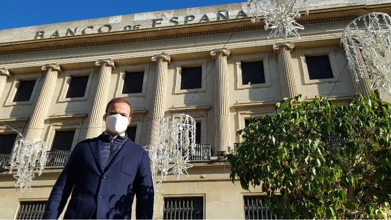 Por Huelva se rebela ante la 'nueva farsa' de ubicar el museo en el Banco de España