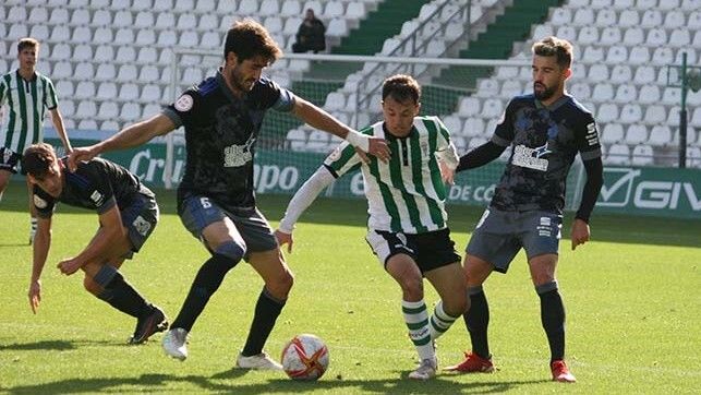 Excesivo respeto (1-1)