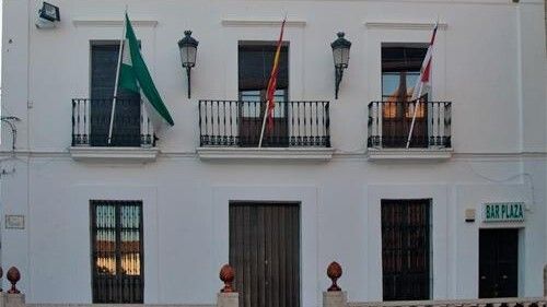 El fallecido en el incendio de El Cerro es concejal de IU y se declaran cinco días de luto