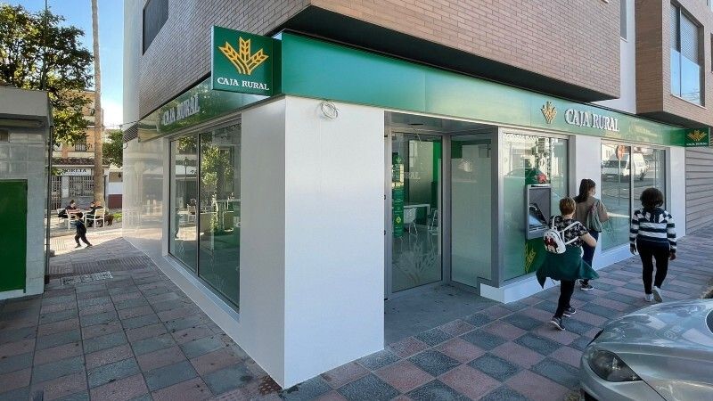La agencia Fitch Ratings reafirma la calificación de Caja Rural del Sur en 'BBB+'