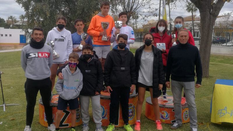 El Máster de Menores de Huelva cierra el año en Palos con los 12 mejores del circuito