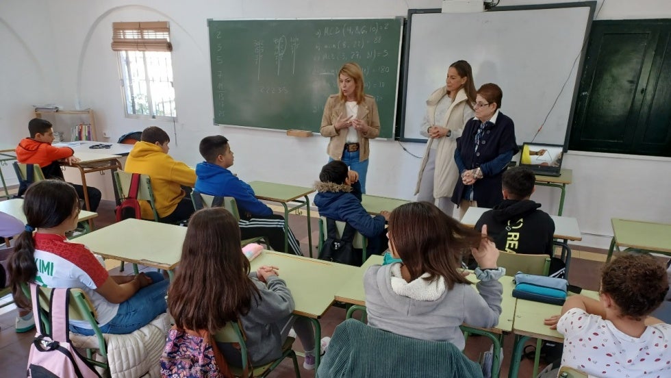 El Puerto de Huelva vuelve a colaborar con el centro docente Virgen de Belén