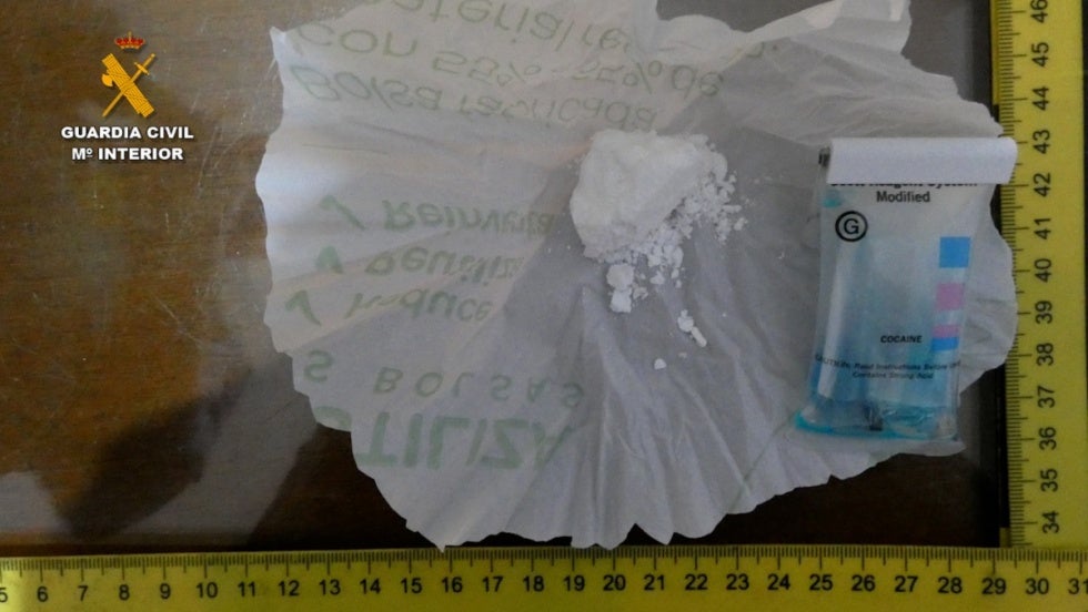 Dos detenidos en la desarticulación de un punto de venta de droga muy activo en San Juan