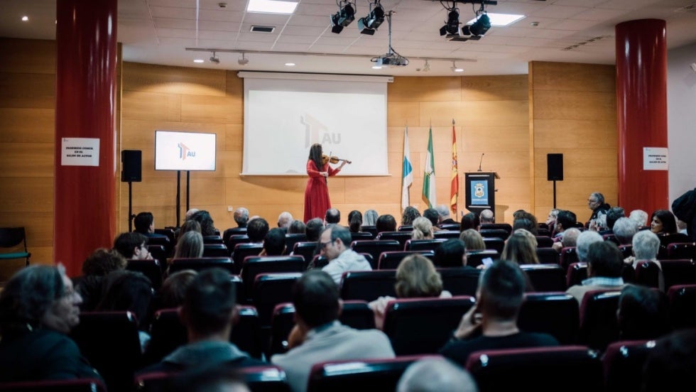 La Fundación Tau cierra a gran nivel las Jornadas de Discapacidad