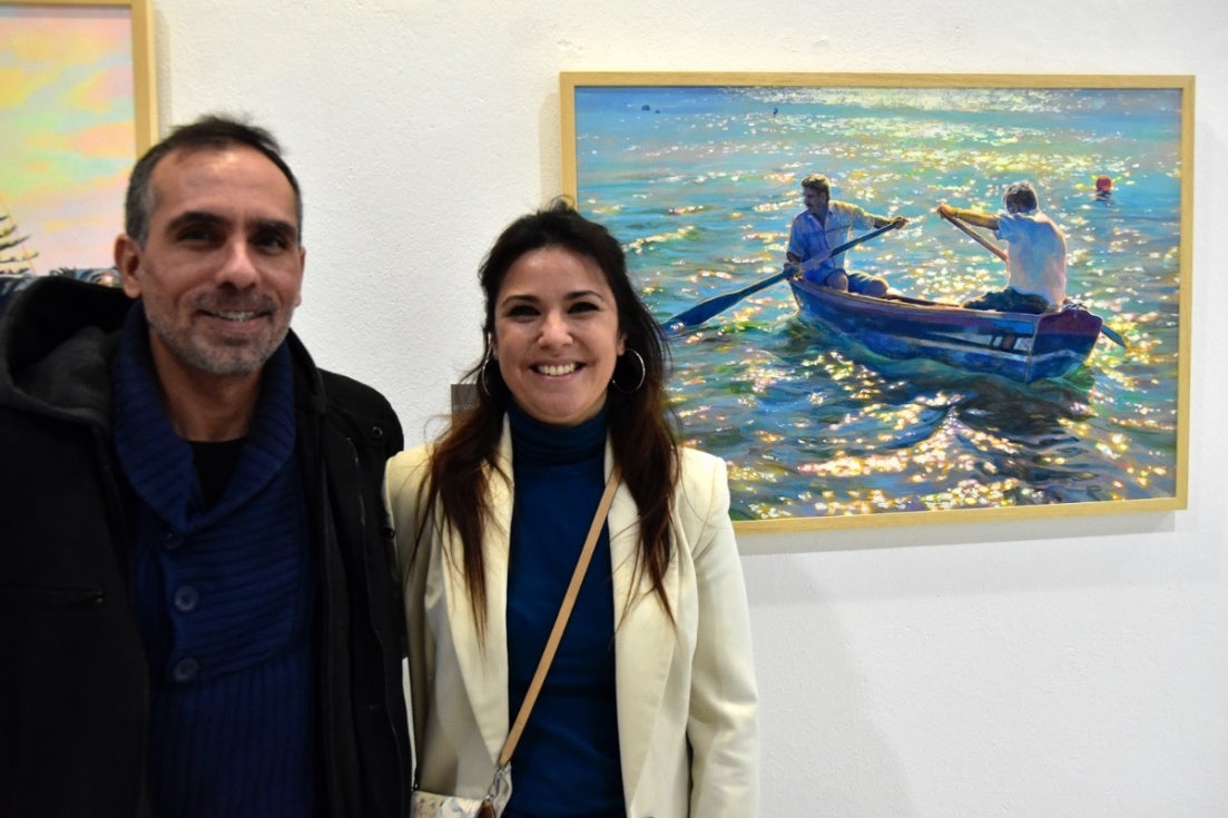 Dani Franco desafía a la luz con un cromatismo vivo en Ayamonte