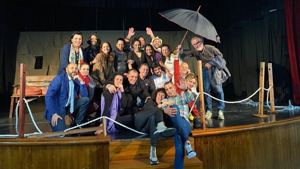 De la cárcel a las tablas del teatro: reclusos estrenan una obra coral en San Juan del Puerto