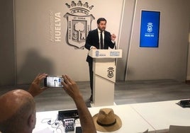 El PSOE acusa al equipo de Gobierno del Ayuntamiento de Huelva de «guerra sucia»