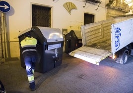 Las calles Palos y Fernando El Católico se incorporan al servicio de retirada de contenedores durante el día