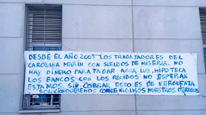 Denuncian que los trabajadores de mantenimiento de las instalaciones deportivas del Ayuntamiento de Huelva no cobran sus nóminas