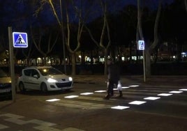 El paseo de la Ría estrena pasos de peatones inteligentes