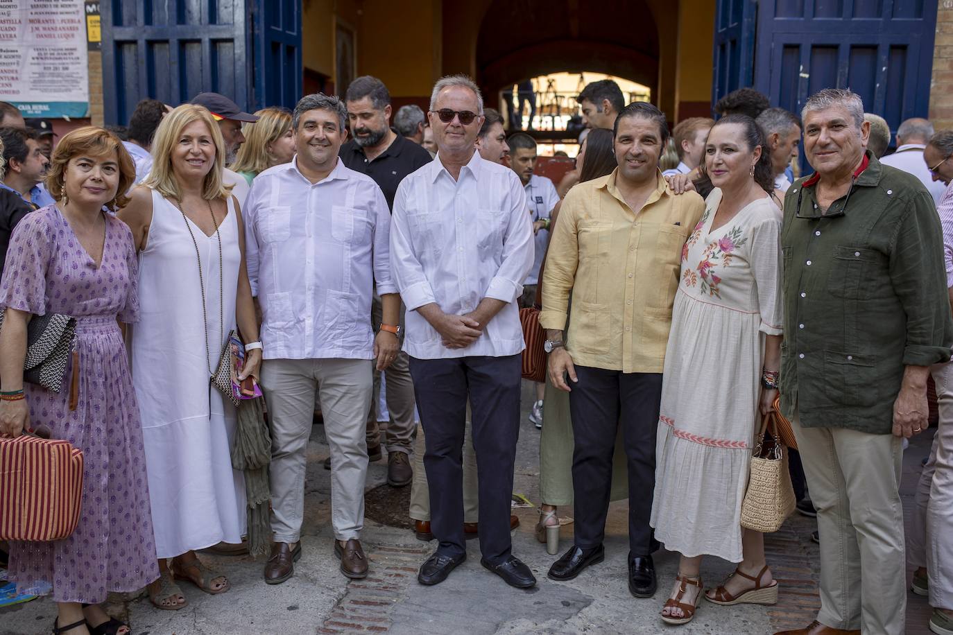 Rafa Mora, jefe de la Policía Local, José Manuel Correa, delegado de la Junta, y Pedro Yórquez, delegado territorial de Sostenibilidad, entre otros, esta tarde en La Merced