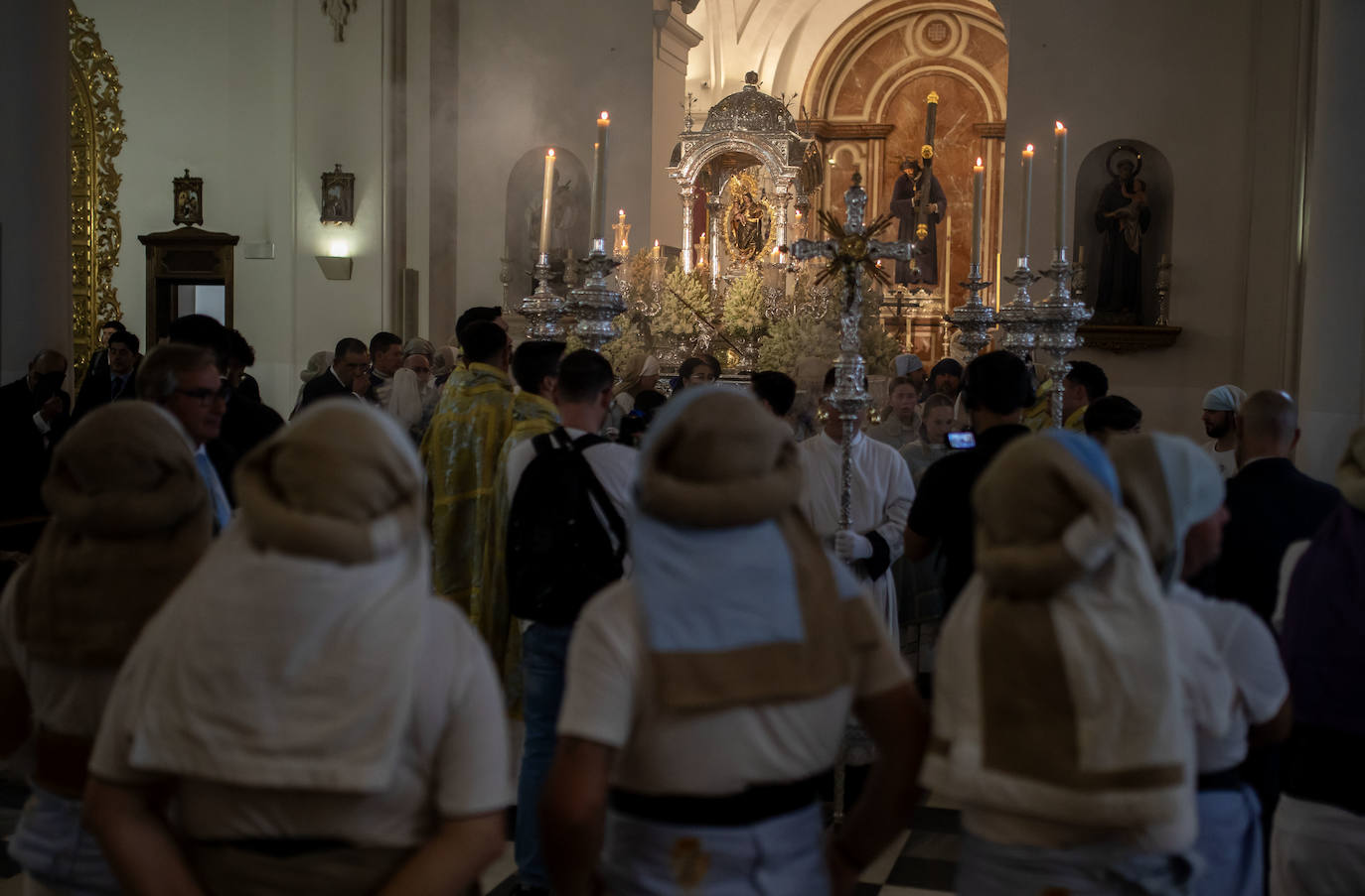 La inédita procesión de la Virgen de la Cinta por el centro de Huelva