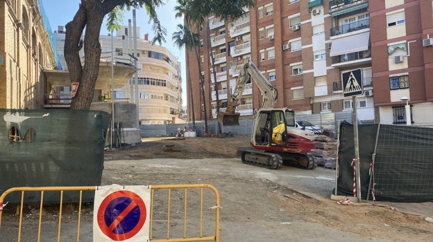 Trabajos en la conocida como plaza de la Piterilla, en la trasera del edificio