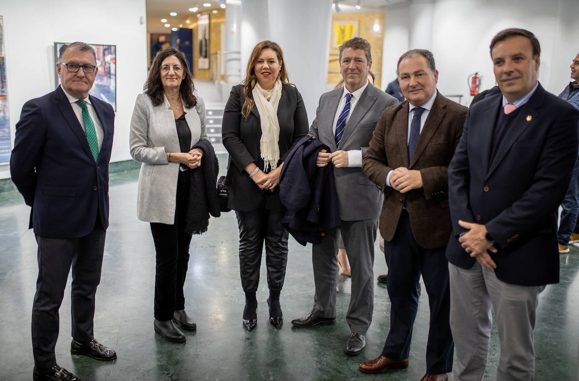 La mejores imágenes del foro &#039;Encuentros con la Constitución&#039; en Huelva