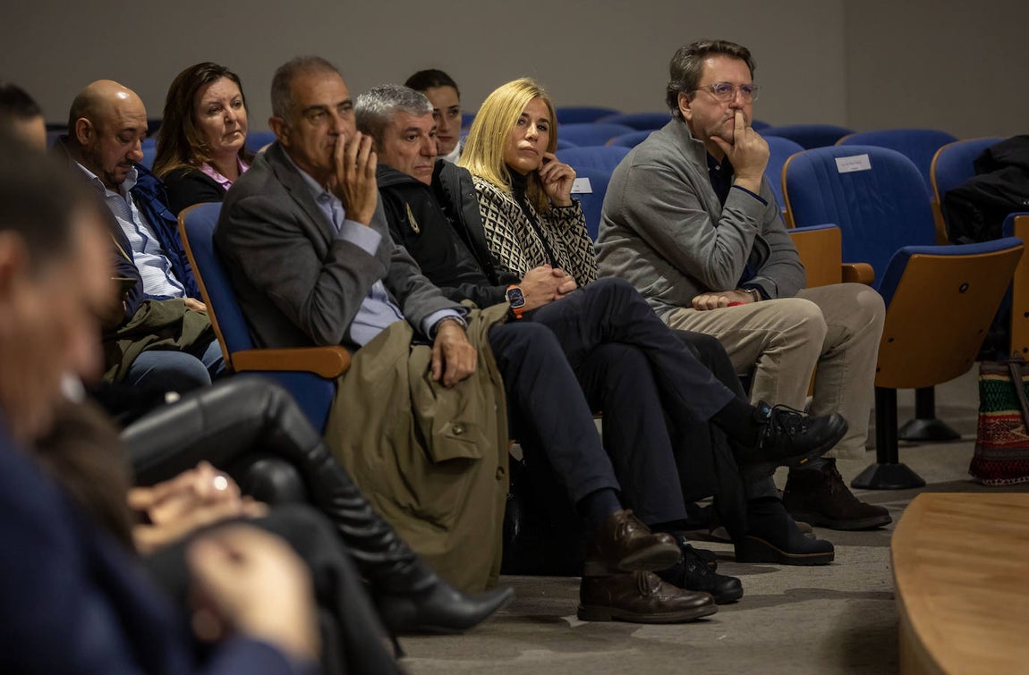 La mejores imágenes del foro &#039;Encuentros con la Constitución&#039; en Huelva